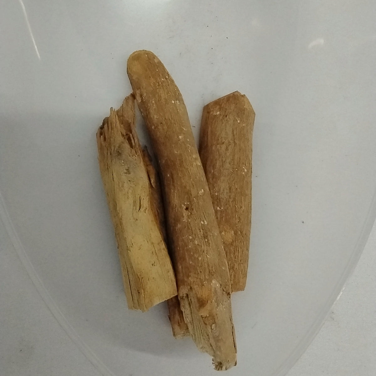 Egbo Asofeyeje/Swizzle Sticks/ Rauvolfia Vomitoria Root