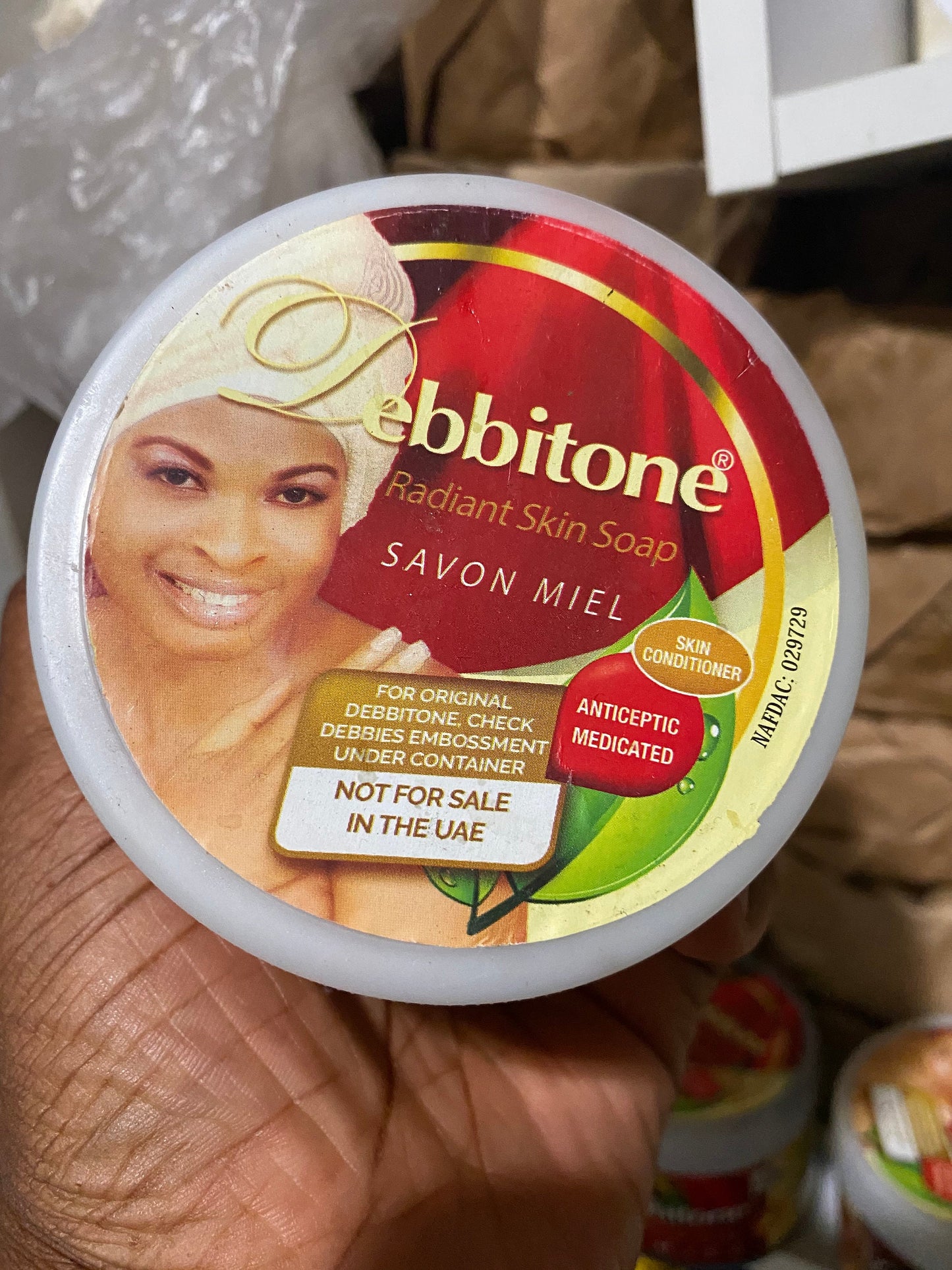 Debitone radiat/black skin soap