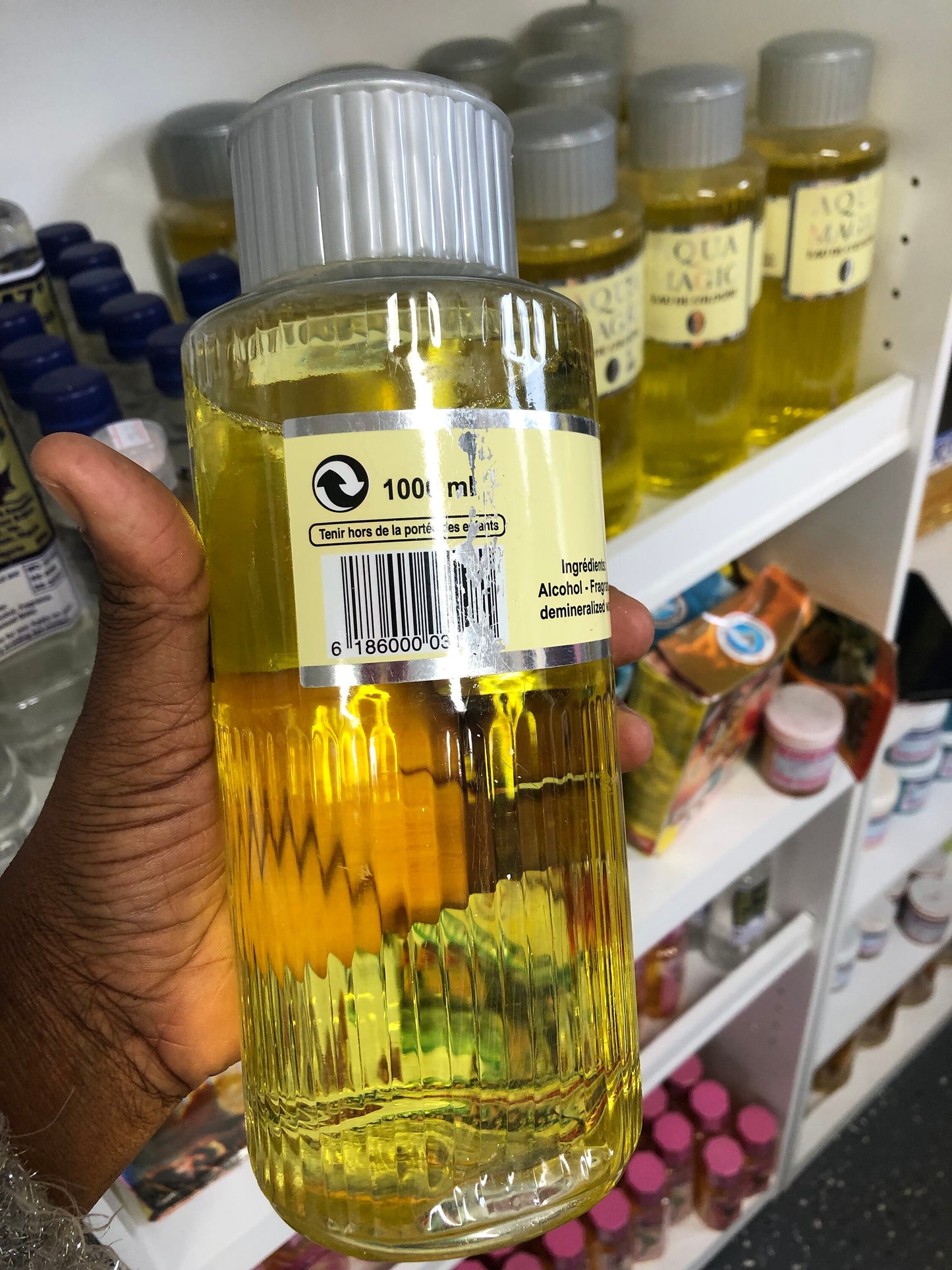 Aqua magic perfume