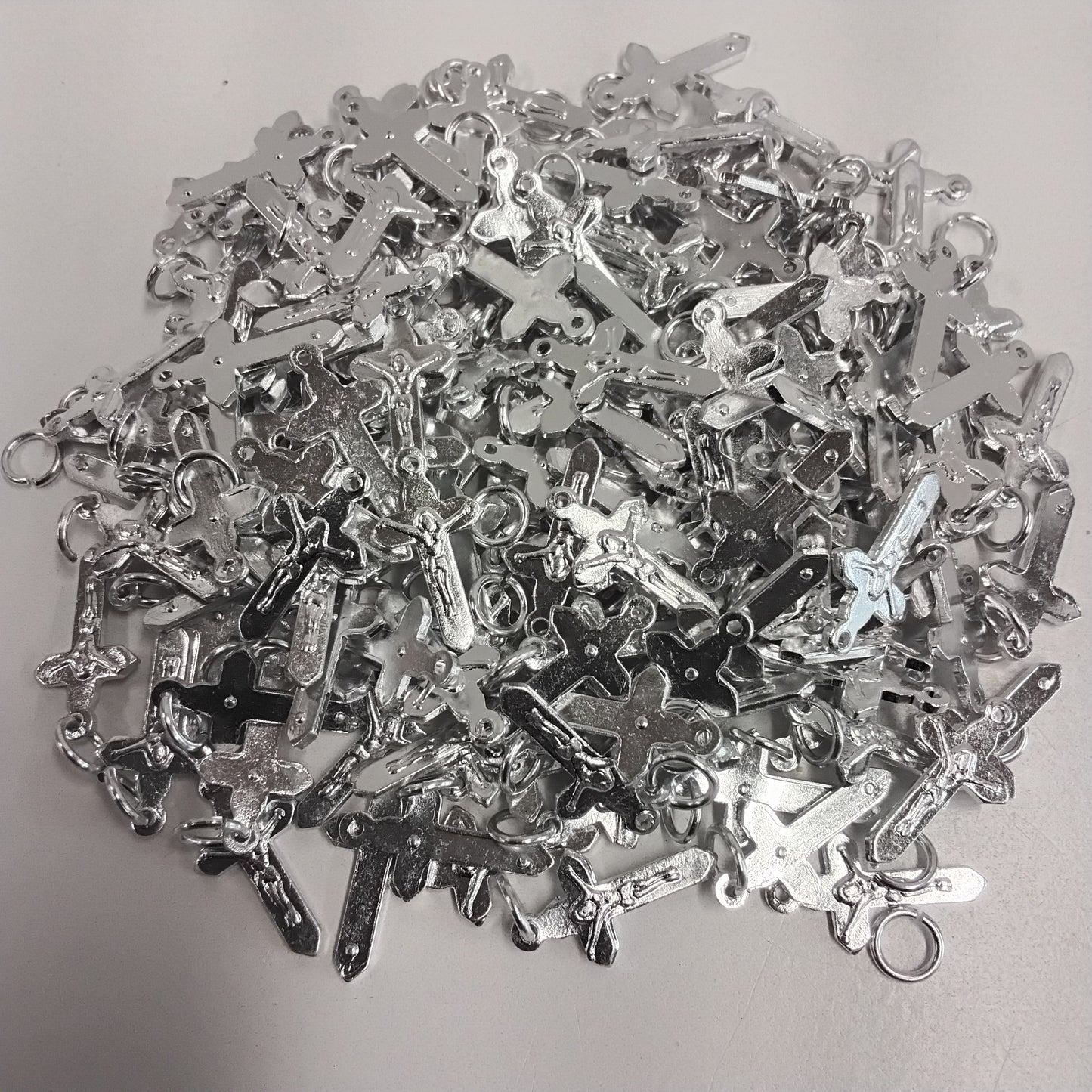 12pcs small Cross/Silver Cruxifix/Cross Wewe