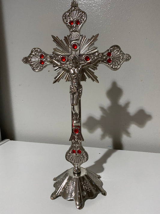 Table/wall cross